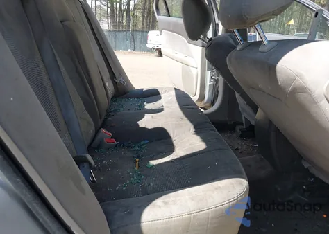 2010 Ford Fusion S из США, поврежденный, VIN 3FAHP0GA6AR400326